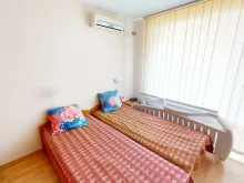 панорамне вікно у спальні