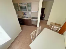 кухня, їдальня