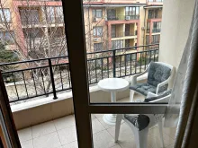 тераса зі стільцями та столом