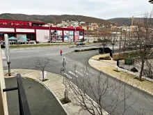 вулиця перед комплексом