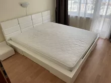 двоспальне ліжко
