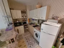 міні-кухня, холодильник