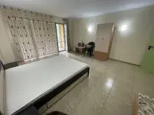 Кровать и шкаф