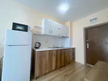 холодильник, мікрохвильова піч
