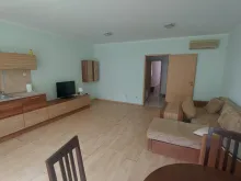 Кухонный уголок и диван