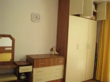 ліжко, шафа