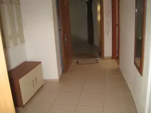 шафа у залі