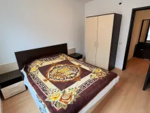 Кровати шкаф в спальне