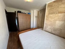 місце для відпочинку у спальні