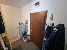 Вешалка в прихожей