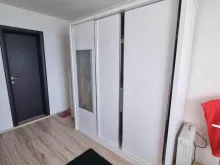 Шкаф в спальне