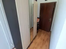 шкаф в прихожей