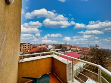 Гостиная комната с мебелью