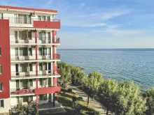 фасад и вид на море