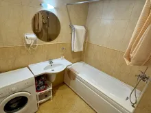 ванная комната с туалетом