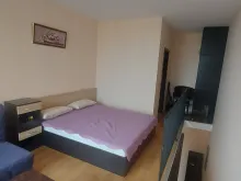 Кровать в спальне