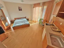 Studio/ kitchen