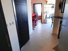 Прихожая со шкафом