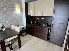 Harmony Suites 2 | Двокімнатна квартир: вітальня, кухня