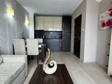 Harmony Suites 2 | Двокімнатна квартир: вітальня, кухня