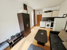 м