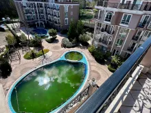 комплекс, территорія, басейн
