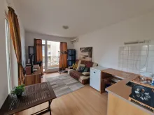 Студія в комплексі Sunny Day 6