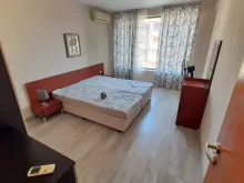 кровать