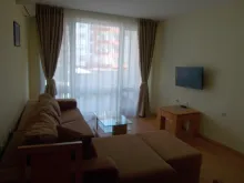 Marina Fort Grand Resort | Двокімнатна квартира : вітальня, кухня