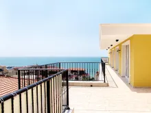 море