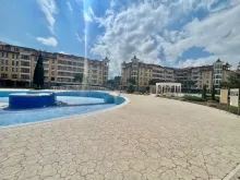 комплекс, территорія, бассейн