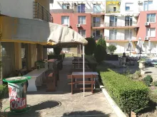 комплекс, территорія, бассейн