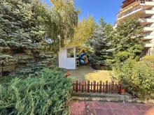 комплекс, территорія, бассейн
