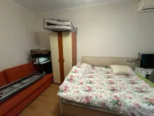 Venera Palace | Зонована студія: кухонна, вітальня та спальня