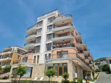 Fenix Apartcomplex | Двокімнатний апартамент із сучасним ремонтом у Святому Власі