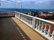 терраса з видом на море