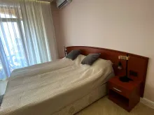 Palazzo | Студія з видом на басейн біля моря в Сонячному Березі