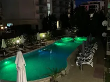 комплекс, территорія, бассейн