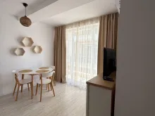 Grand Villa | Двокімнатна квартира у Святому Власі з ремонтом та видом на море ремонтом и видом на море