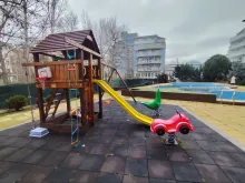 комплекс, территорія, бассейн