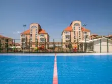 комплекс, территорія, бассейн
