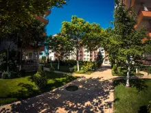 комплекс, территорія, бассейн