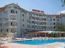 комплекс, территорія, бассейн