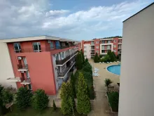 комплекс, территорія, бассейн
