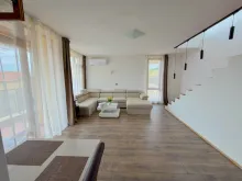 Antonia Garden Residence | Просторий мезонет із терасами біля узбережжя Святого Власа