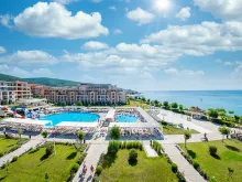 комплекс, территорія, бассейн