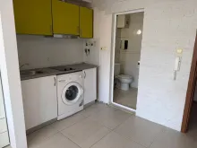 вітальня и кухонна зона