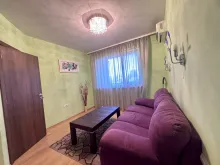 спальня : меблі, інтерєр