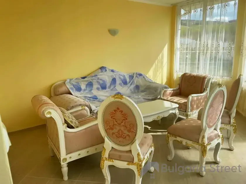 Мебель в гостиной комнате