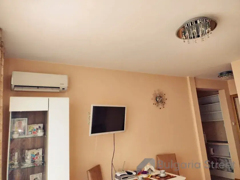 телевізор у студії
